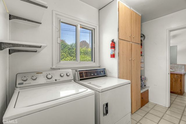 7419 W 89th Street, Los Angeles, CA 90045