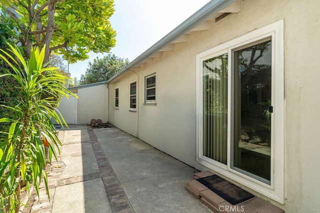 7419 W 89th Street, Los Angeles, CA 90045