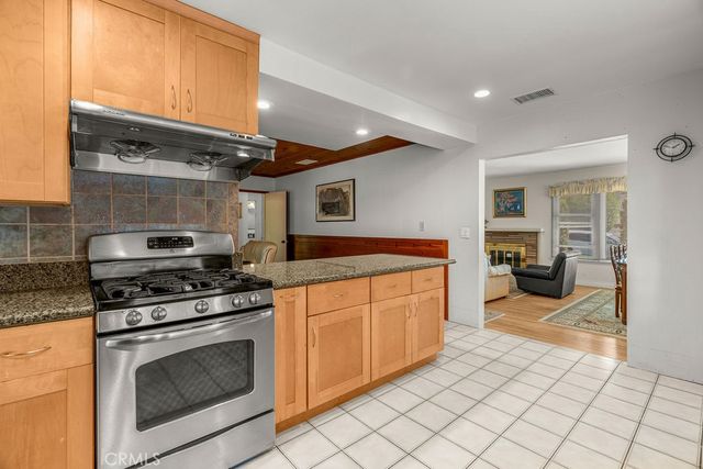 7419 W 89th Street, Los Angeles, CA 90045