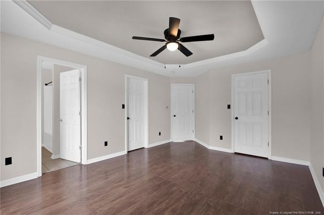 225 Valley Oak Drive, Bunnlevel, NC 28323