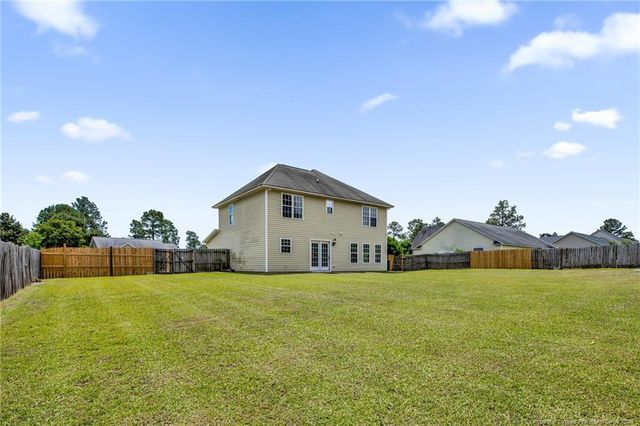 225 Valley Oak Drive, Bunnlevel, NC 28323