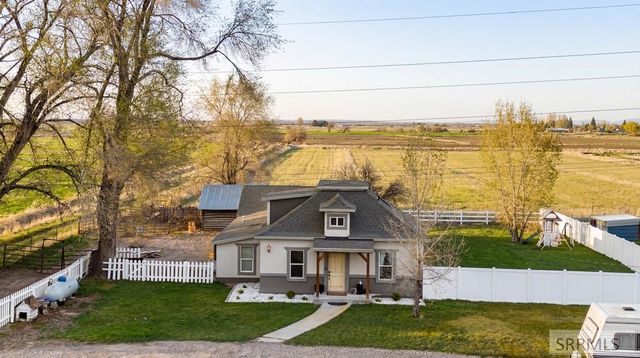 3275 E 650 N, Menan, ID 83434