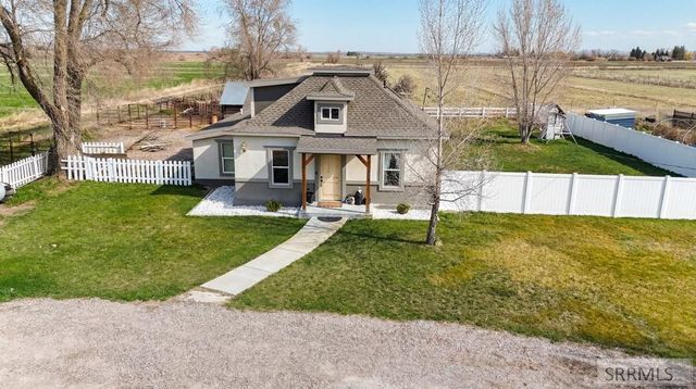 3275 E 650 N, Menan, ID 83434