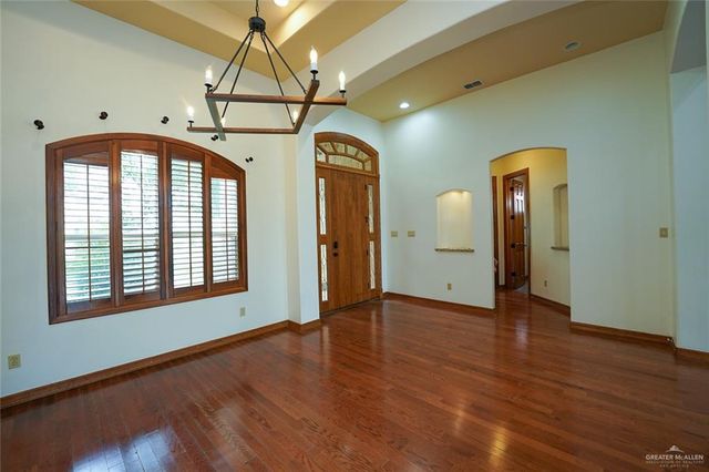 3900 Cosentino Drive, Edinburg, TX 78541