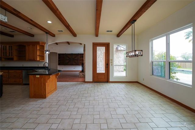 3900 Cosentino Drive, Edinburg, TX 78541
