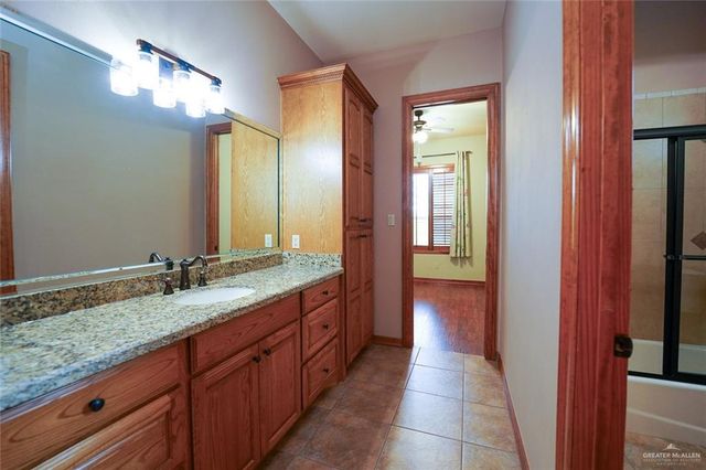 3900 Cosentino Drive, Edinburg, TX 78541
