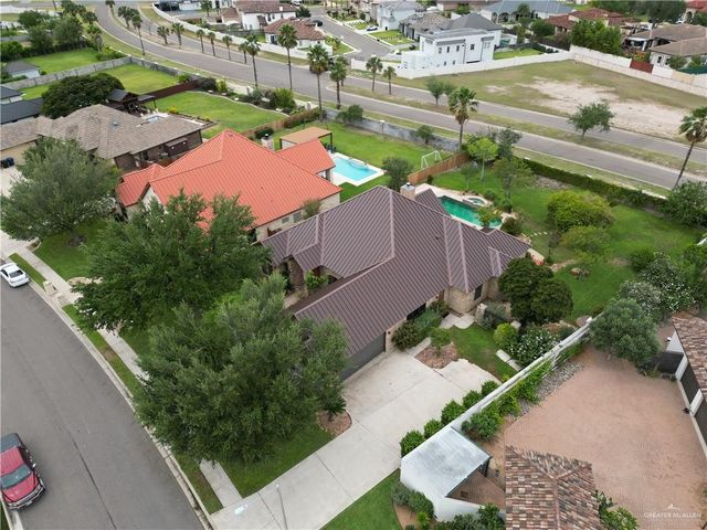 3900 Cosentino Drive, Edinburg, TX 78541