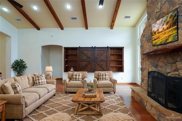 3900 Cosentino Drive, Edinburg, TX 78541