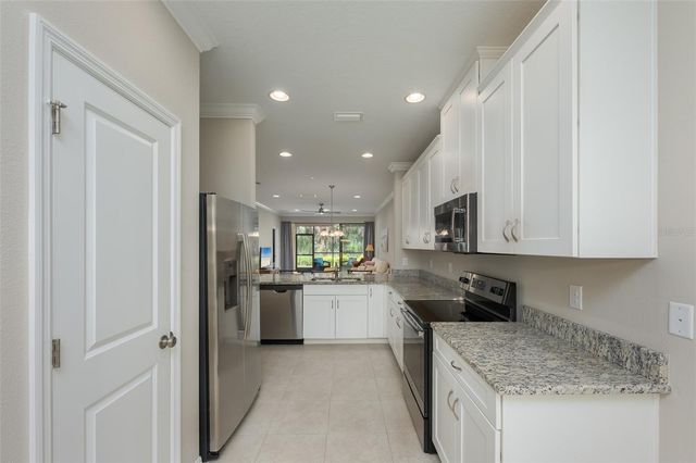 5425 CICERONE STREET 101, Sarasota, FL 34238