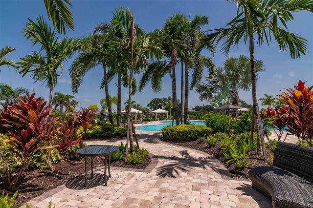 5425 CICERONE STREET 101, Sarasota, FL 34238