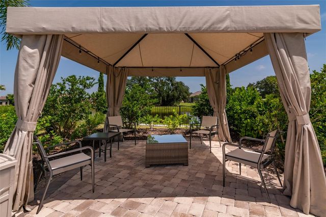 5425 CICERONE STREET 101, Sarasota, FL 34238