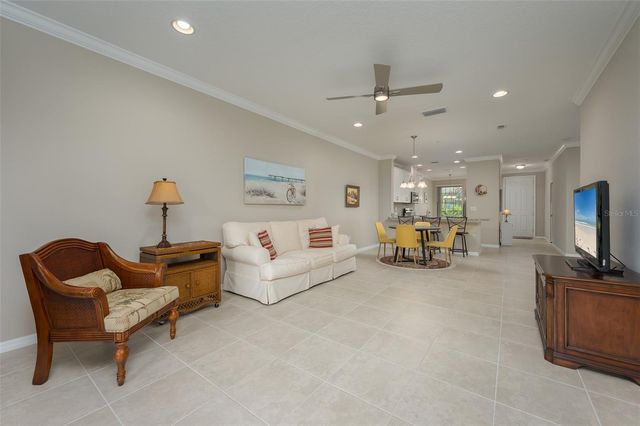 5425 CICERONE STREET 101, Sarasota, FL 34238