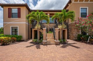 5425 CICERONE STREET 101, Sarasota, FL 34238