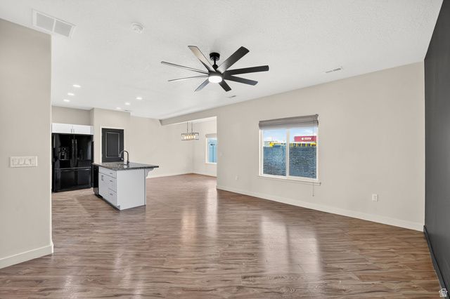 5446 W RUSHMORE PARK LN, Herriman, UT 84096