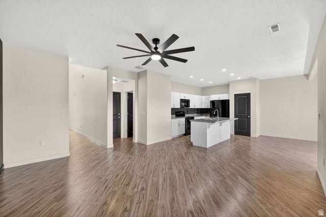 5446 W RUSHMORE PARK LN, Herriman, UT 84096
