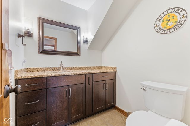 957 Sleepy Hollow Court, Greenwood, IN 46142