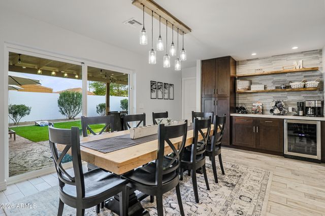8501 E JACKRABBIT Road, Scottsdale, AZ 85250