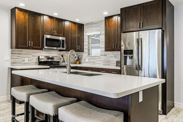 8501 E JACKRABBIT Road, Scottsdale, AZ 85250