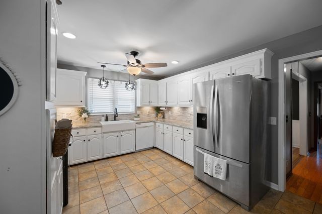 154B Spring Valley Rd, Nashville, TN 37214