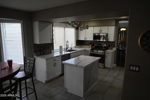 11316 W PRIMROSE Drive, Avondale, AZ 85392