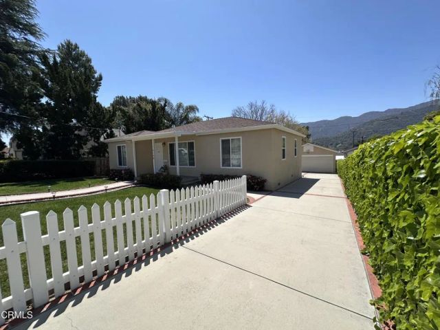 3128 Altura Avenue, La Crescenta, CA 91214