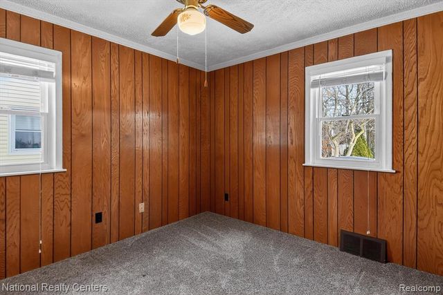 25534 Mackinac Street, Roseville, MI 48066