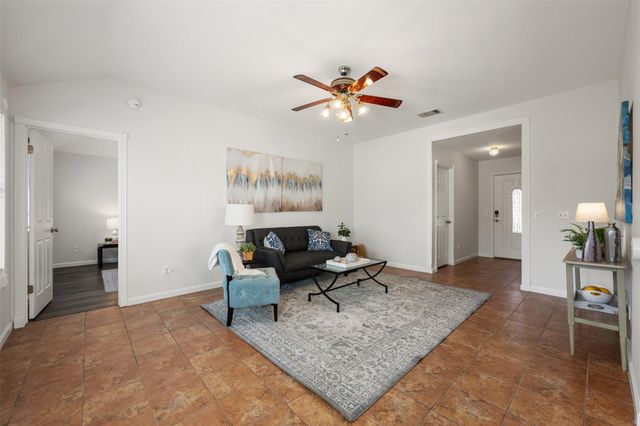 1900 Ireland DR, Leander, TX 78641