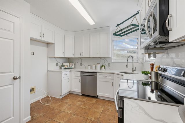 1900 Ireland DR, Leander, TX 78641