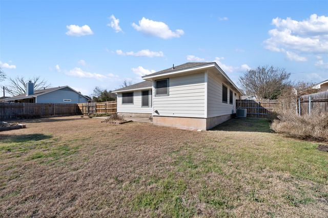 1900 Ireland DR, Leander, TX 78641