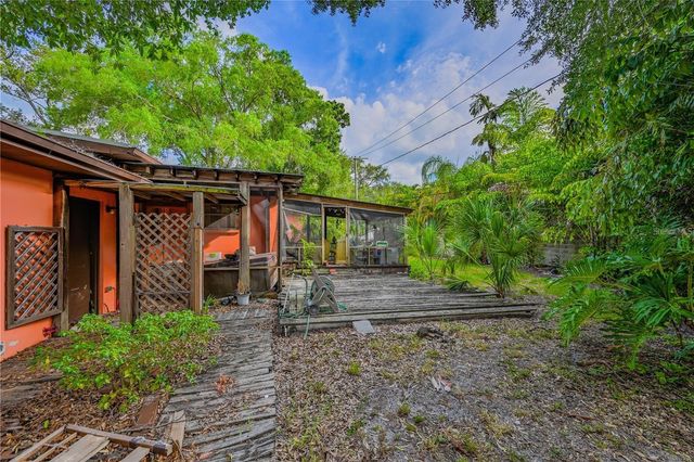504 W DAVIS BOULEVARD, Tampa, FL 33606