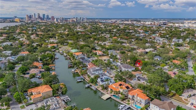 504 W DAVIS BOULEVARD, Tampa, FL 33606