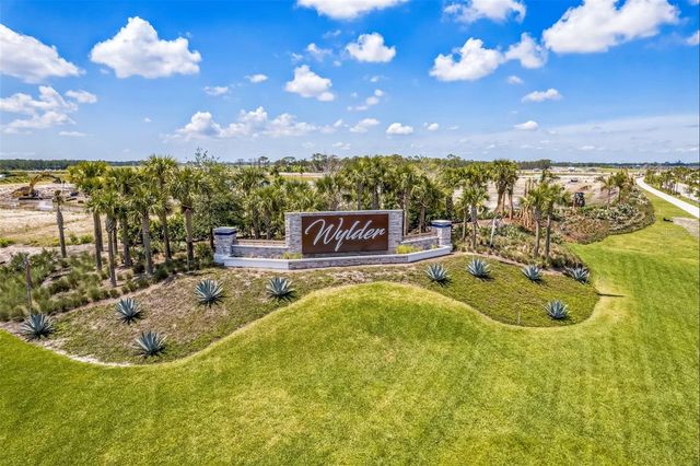 10692 NW SUNCREST LOOP, Port St Lucie, FL 34987