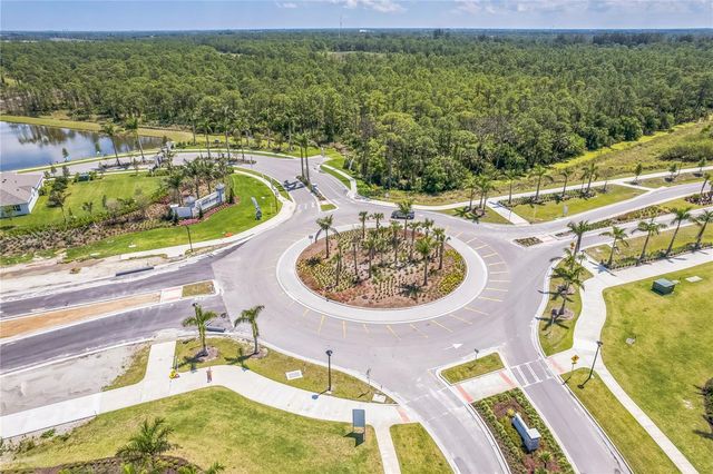 10692 NW SUNCREST LOOP, Port St Lucie, FL 34987