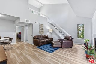 8221 Langdon Avenue 201, Van Nuys, CA 91406