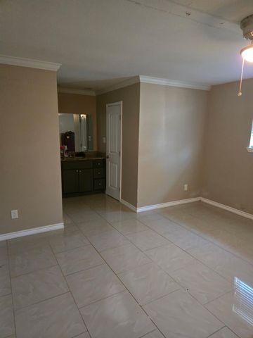 5811 Ludington Drive, Houston, TX 77035