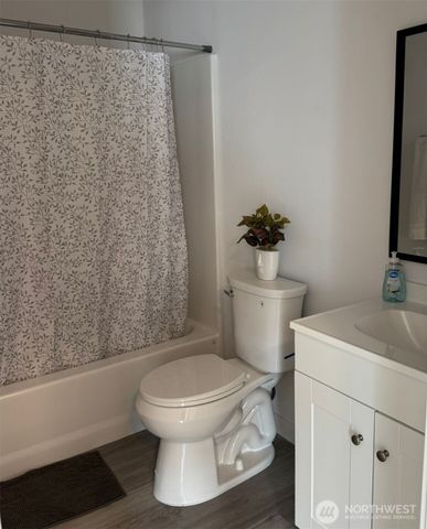 1306 Melbourne Court, Westport, WA 98595