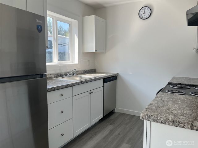 1306 Melbourne Court, Westport, WA 98595