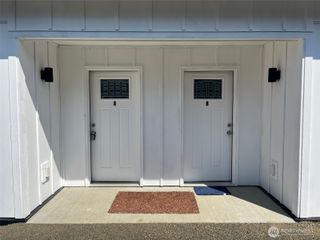 1306 Melbourne Court, Westport, WA 98595