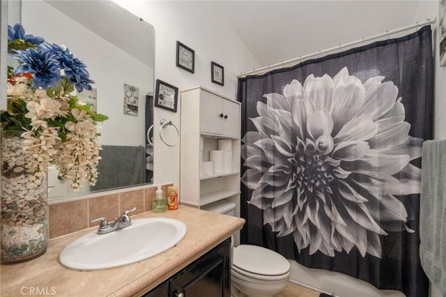 16860 Slover 54, Fontana, CA 92337