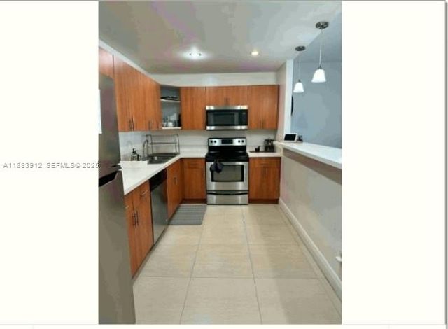 19370 Collins Avenue 1117, Sunny Isles Beach, FL 33160