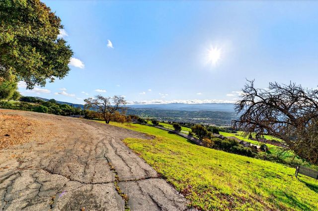 4393 Quimby Road, San Jose, CA 95148