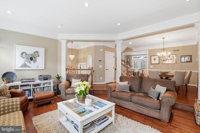 715 HAWKINS WAY, Alexandria, VA 22314