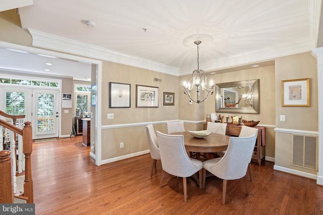 715 HAWKINS WAY, Alexandria, VA 22314