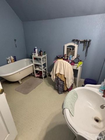 410 E Lincoln Street, Marion, IN 46952