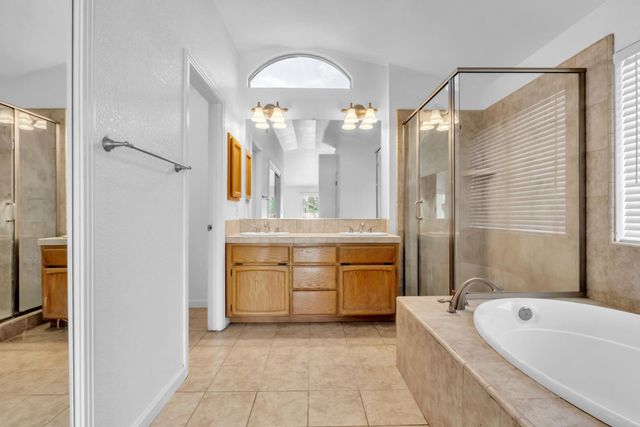 9186 Lagrange Ct, Elk Grove, CA 95624