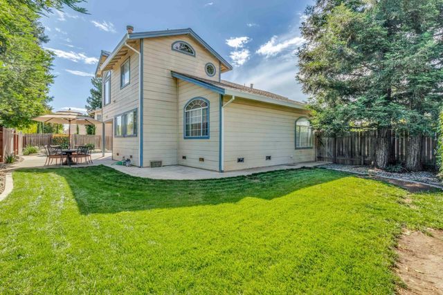 9186 Lagrange Ct, Elk Grove, CA 95624