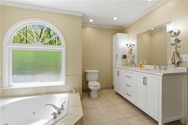 1104 Fox Lane, Woodstock, GA 30188