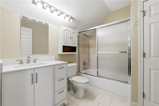 1104 Fox Lane, Woodstock, GA 30188