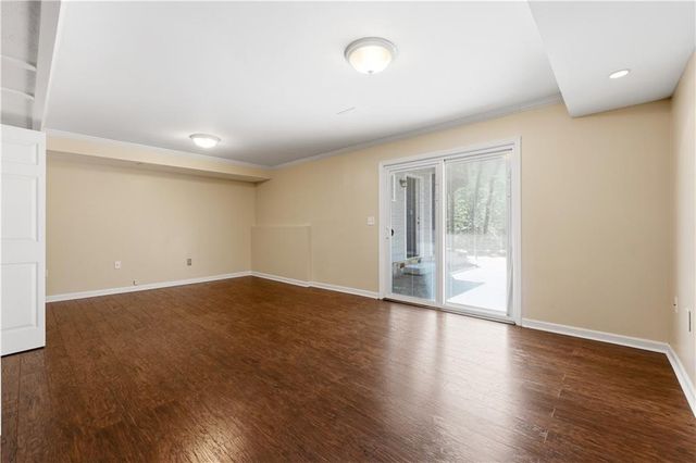 1104 Fox Lane, Woodstock, GA 30188