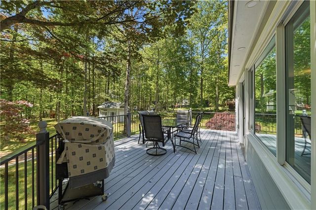 1104 Fox Lane, Woodstock, GA 30188